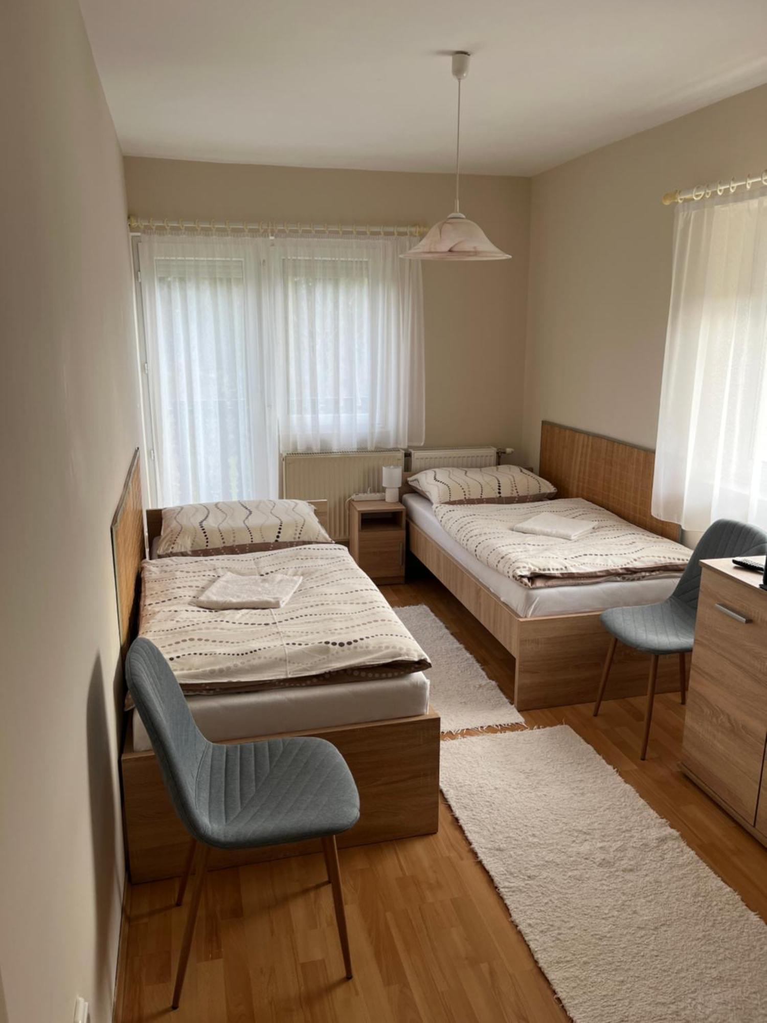 Zsuzsi Vendeghaz Hotel Zalaegerszeg Eksteriør billede