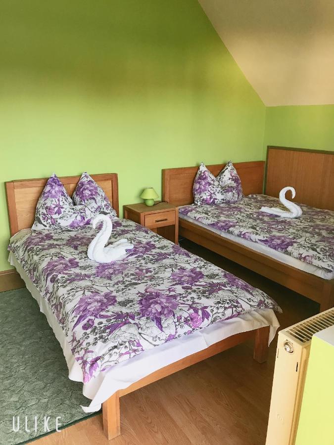 Zsuzsi Vendeghaz Hotel Zalaegerszeg Eksteriør billede